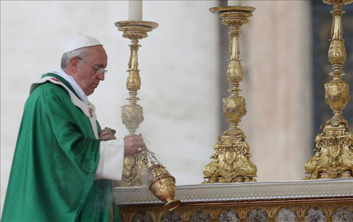 Papa Francisco La Curia Vaticana Es La Lepra Del Papado