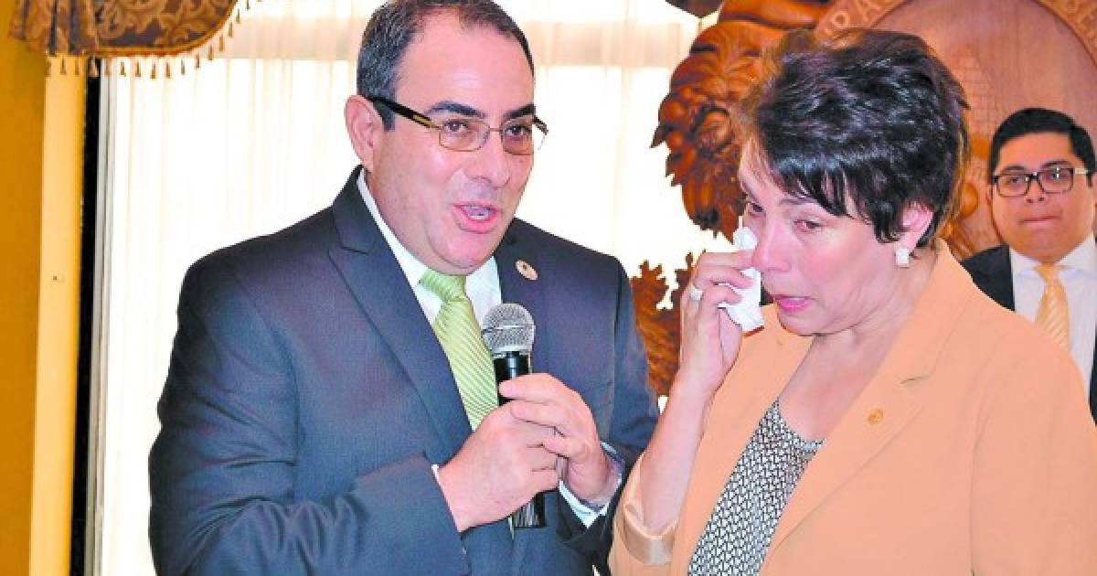 Mireya Ag Ero Se Despide De Canciller A Con L Grimas