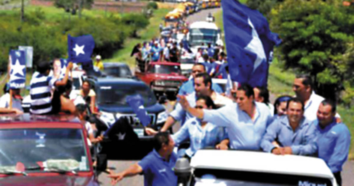 Miguel Pastor vitoreado en San Pedro Sula y San Marcos de ColÃ³n