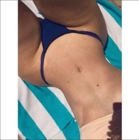 Iggy Azalea Sorprende Con Su Diminuta Cintura Y Sexy Bikini