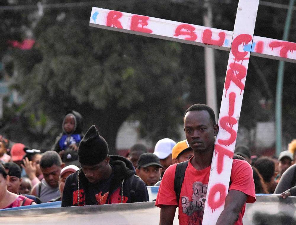 Caravana migrante sigue su camino por M xico