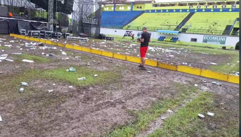 Cancha del estadio de Juticalpa quedó en pésimo estado luego de un concierto