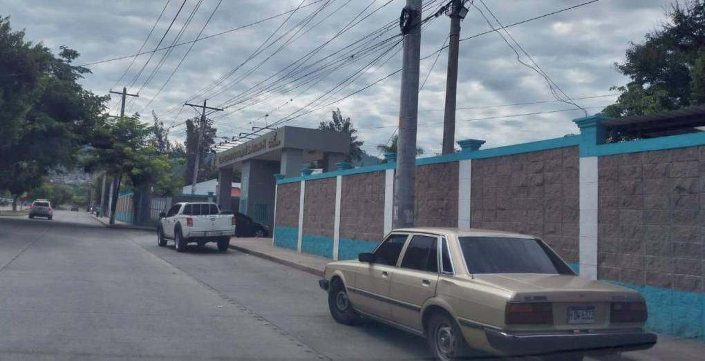 Ambiente previo a la elección del fiscal en Honduras: calles cerradas, baja circulación en el anillo periférico y edificios militarizados