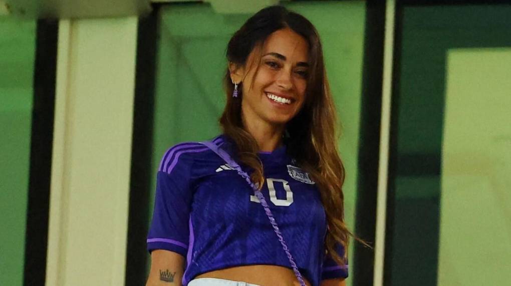 El “look cábala” de Antonela Roccuzzo que muchas influencers usan en el Mundial de Qatar 2022