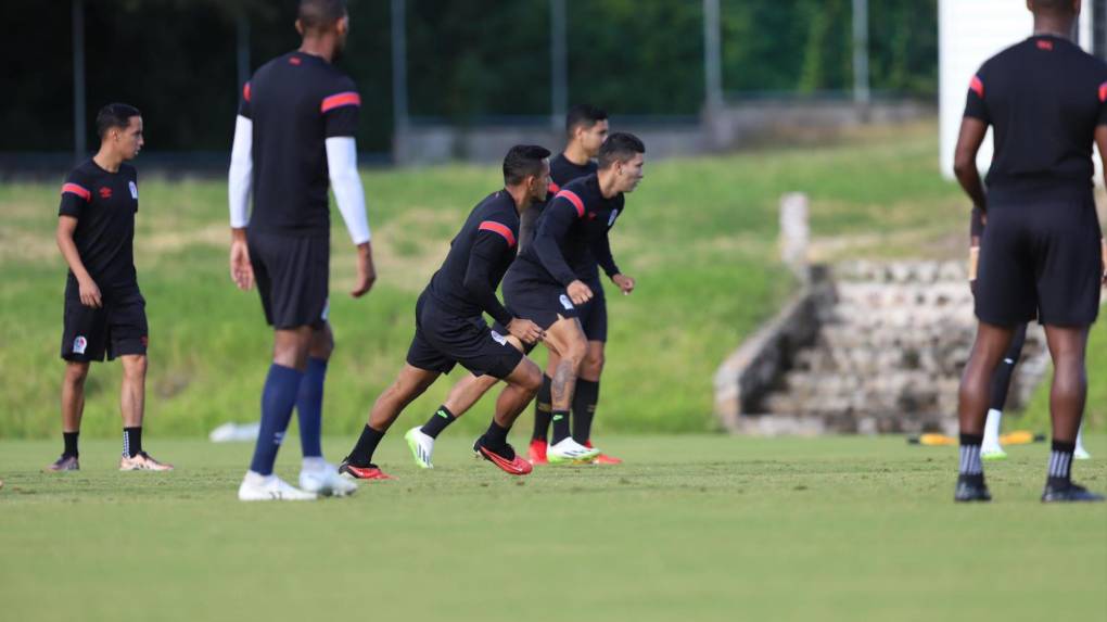 Olimpia afina detalles en último entreno previo a final ante Motagua