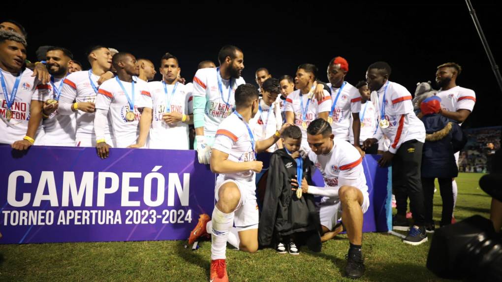 ¡OLIMPIA CAMPEÓN! Así celebró el equipo tras vencer a Motagua