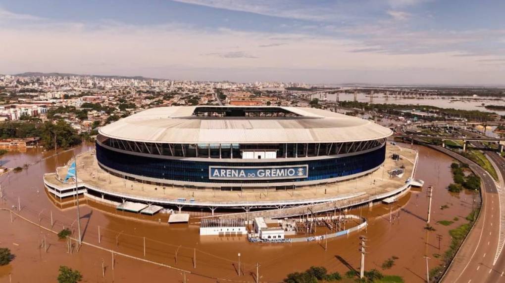 Imágenes impactantes en Brasil: estadios de gremio e Inter afectados por inundaciones