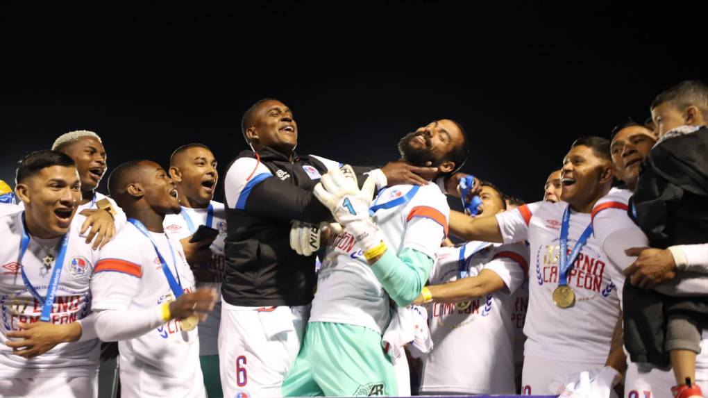 ¡OLIMPIA CAMPEÓN! Así celebró el equipo tras vencer a Motagua