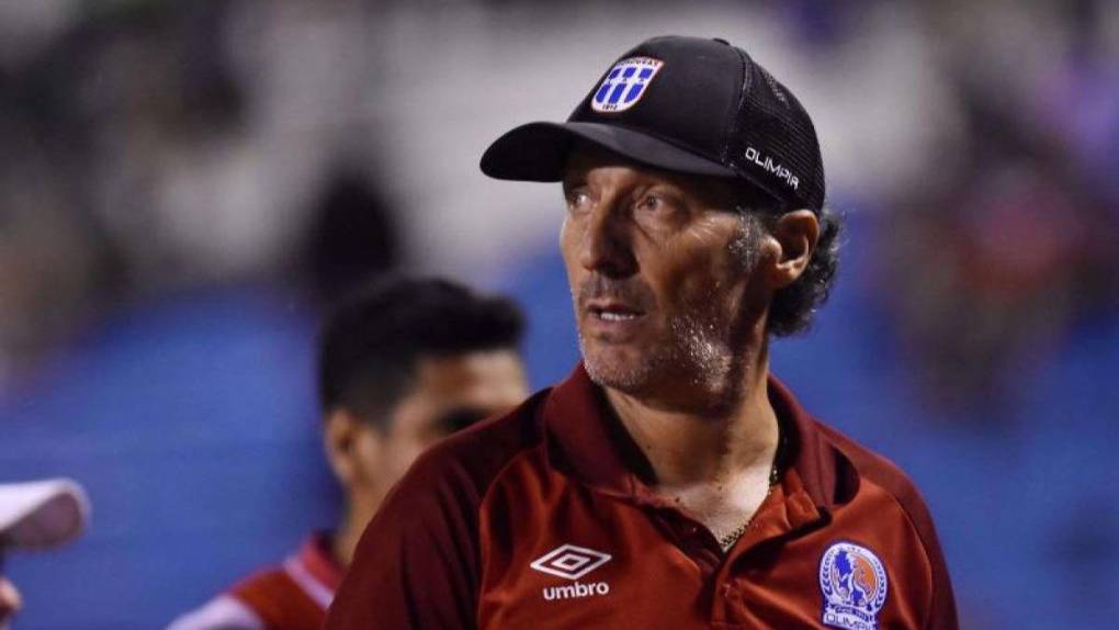 Dos viejos conocidos y opciones de renombre: los candidatos a convertirse en técnico de la Selección de Honduras