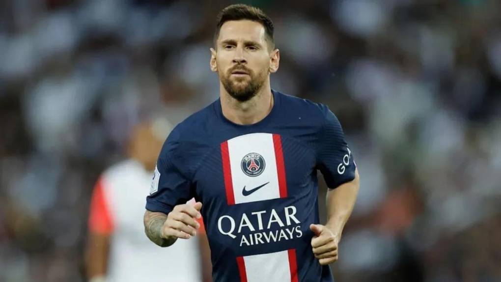 Viaje a Arabia, suspensión sin sueldo y enojo de compañeros: la crisis que tendría a Messi casi fuera del PSG