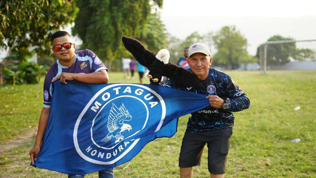 Motagua vs Tigres: aficionados de las águilas comienzan a pintar de azul el Olímpico Metropolitano