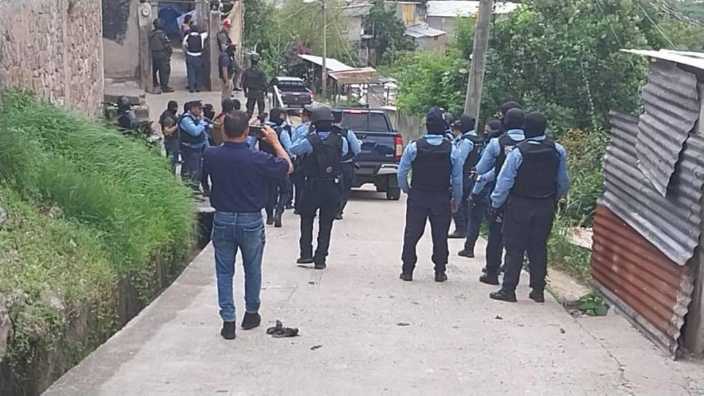 Tres cadáveres y un conflicto: lo que se sabe del cementerio clandestino hallado en la colonia Villa Nueva de Tegucigalpa