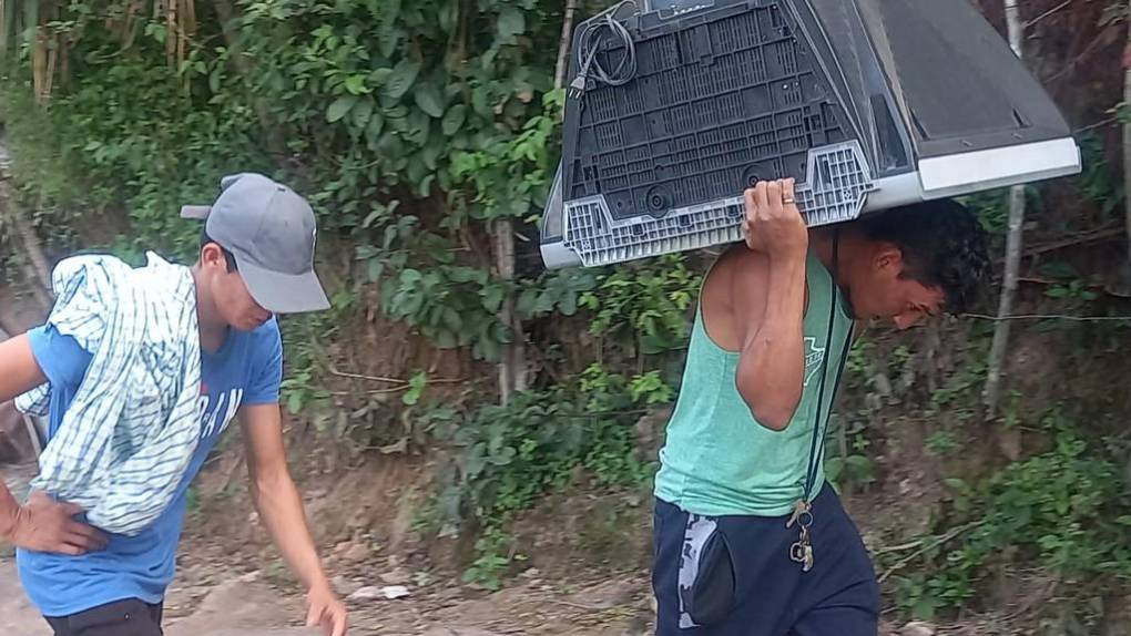 ¡Inseguridad en la colonia Villa Nueva! Familias abandonan sus hogares tras amenazas de criminales