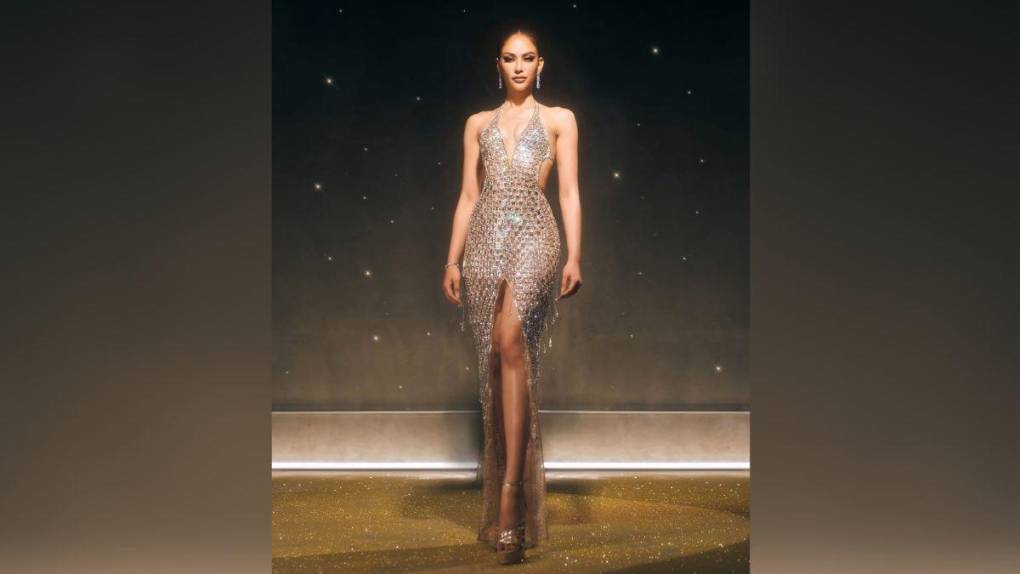 La conmovedora historia detrás del vestido de Miss Tailandia, hecho con latas recicladas