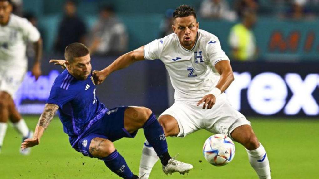 ¡Con dos delanteros! La alineación de Honduras para debutar ante México en la Copa Oro