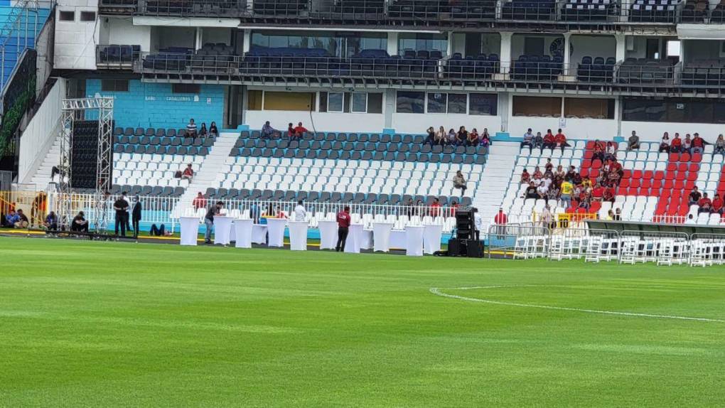 Así se vive el ambiente previo a los actos de reinauguración del Estadio Nacional