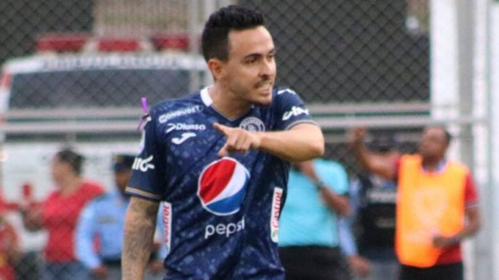 Fichajes: Olimpia abre la chequera por Auzmendi, Motagua va por “Cachita” y Sacaza cambiaría de equipo