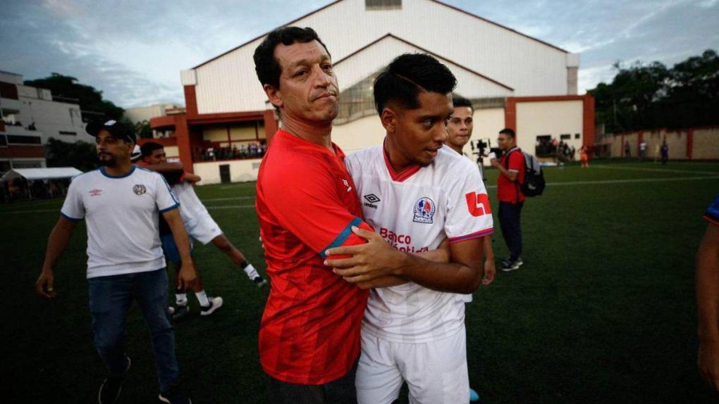 ¡9 veces campeón! Así celebraron los canteranos de Olimpia el título en el Torneo de Reservas