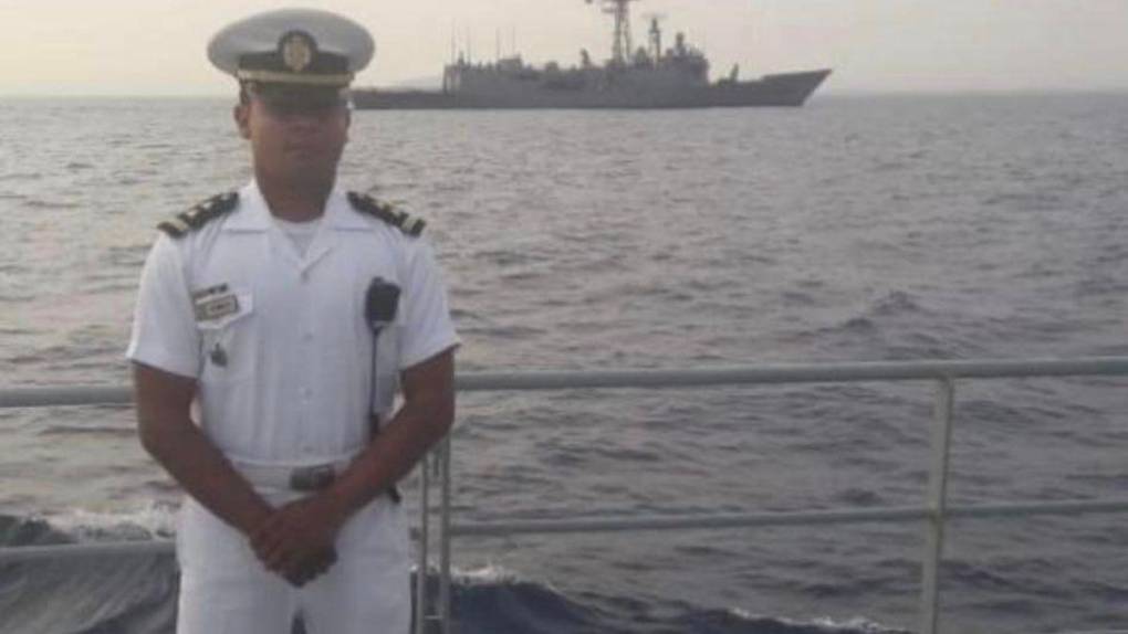 ‘Un ser de amor y bondad’, así era Wilmer Muñoz, miembro de la Fuerza Naval que falleció tras explosión de buque