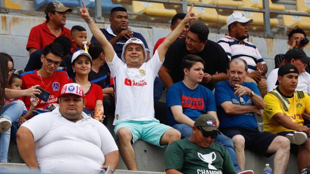 Invasión tricolor: afición del Olimpia viaja a Choluteca y llena el Emilio Williams para duelo ante Lobos