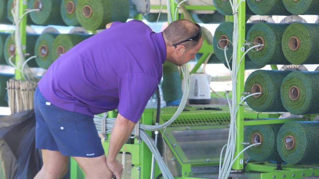 ¿Futura mesa de billar? Así marcha la instalación del nuevo césped del Estadio Nacional