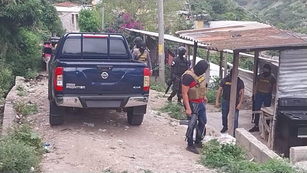 Tres cadáveres y un conflicto: lo que se sabe del cementerio clandestino hallado en la colonia Villa Nueva de Tegucigalpa