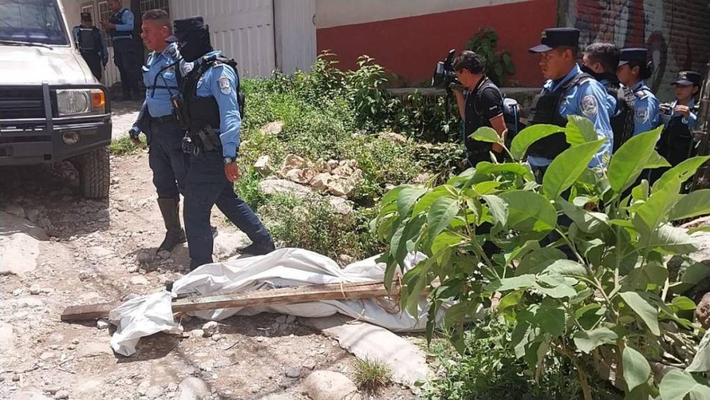 Tres cadáveres y un conflicto: lo que se sabe del cementerio clandestino hallado en la colonia Villa Nueva de Tegucigalpa