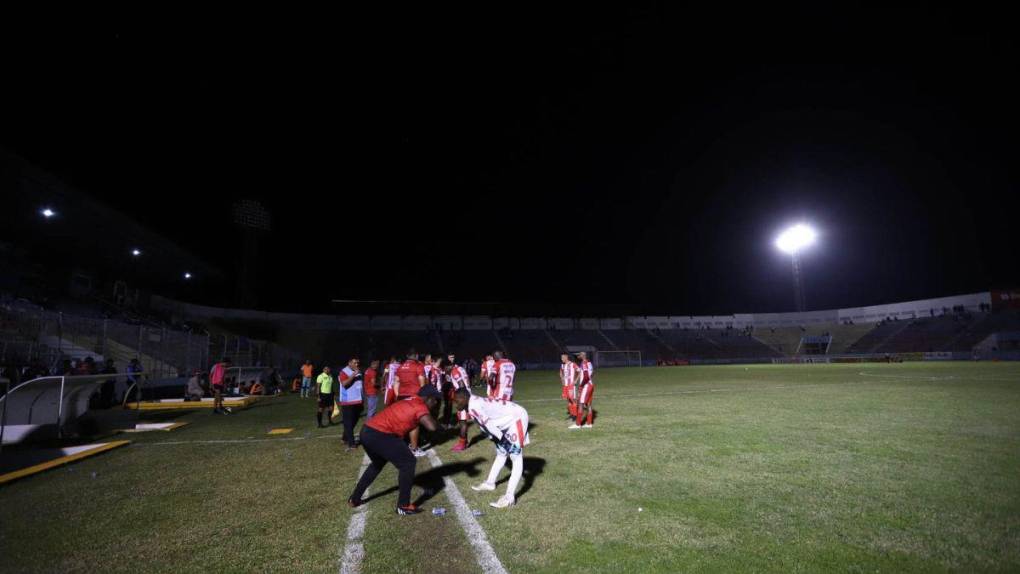 El gesto de Boniek, la locura de Ninrod y las bellezas: lo que no se vio de la jornada sabatina en la Liga Nacional