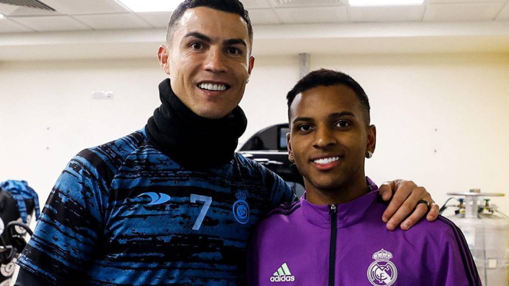 Como en casa: Cristiano Ronaldo visita el entrenamiento del Real Madrid