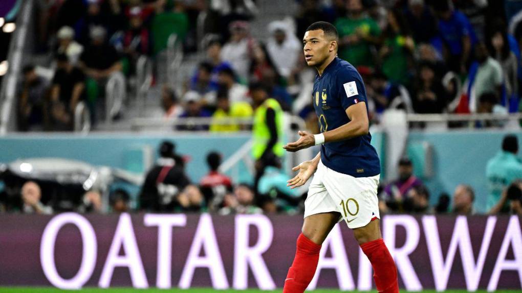 Enorme actuación de Mbappé: la clasificación de Francia en imágenes