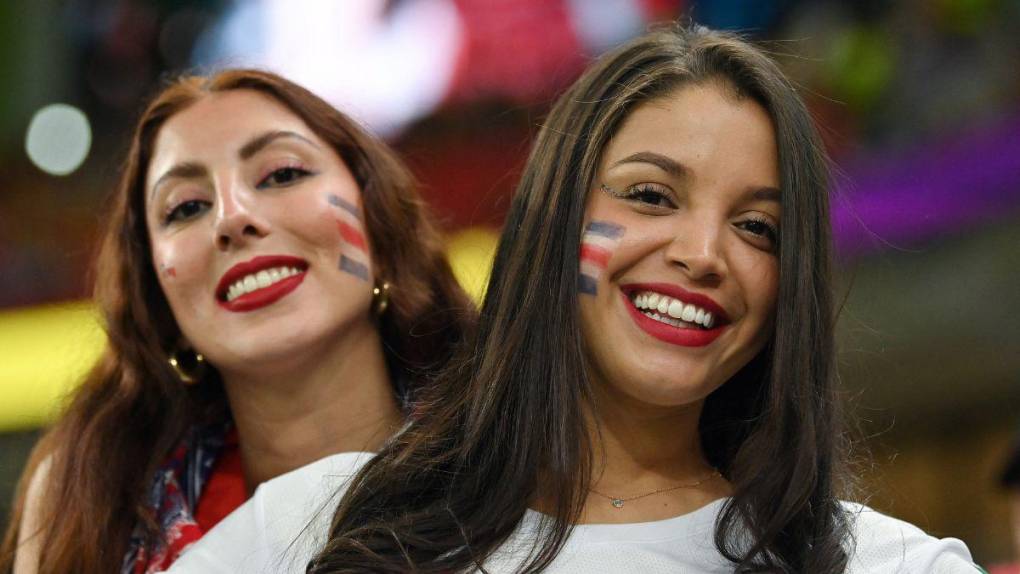 ¡Pura vida! Aficionados de Costa Rica presentes en Qatar para el debut mundialista de La Sele