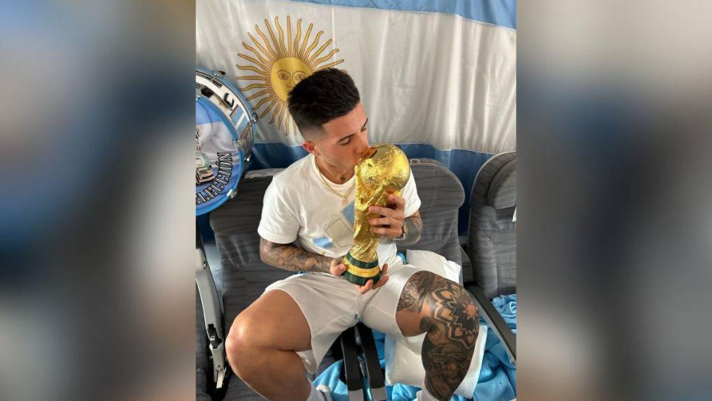 Entre eufóricas y emotivas celebraciones, Argentina viaja para festejar con su afición