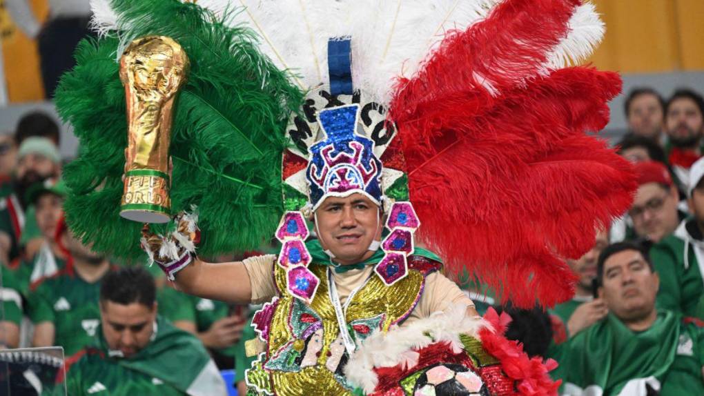 Fiesta tricolor, Ochoa héroe y Lewandowski villano: El empate entre México y Polonia en imágenes