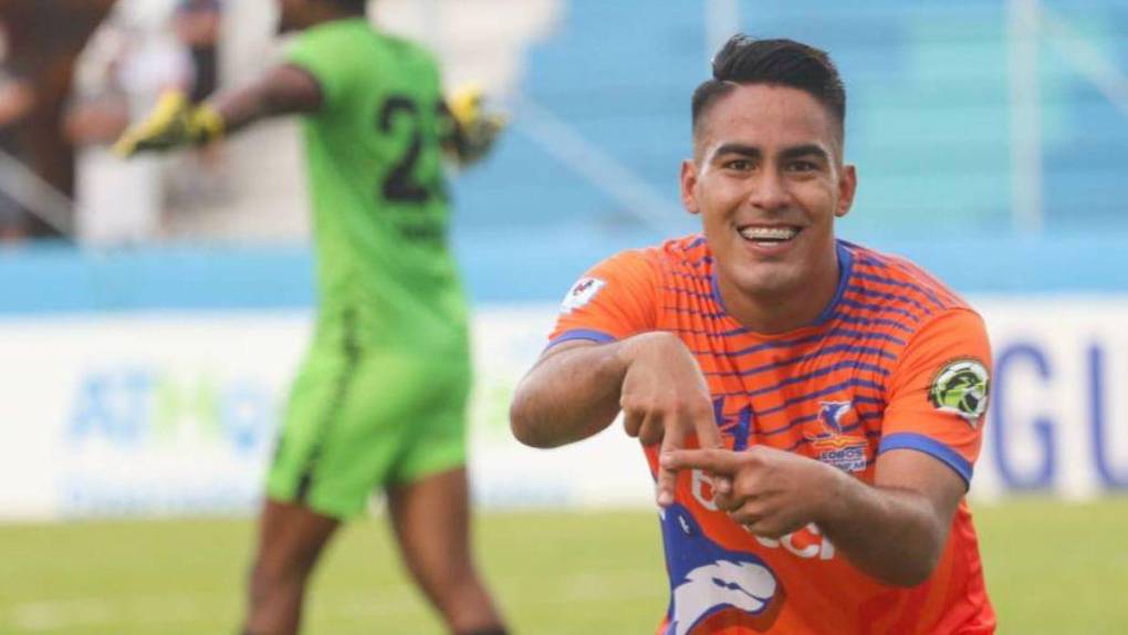 Fichajes: refuerzos en Marathón, Fenafuth contacta a DT para la H y jugador explota contra Motagua