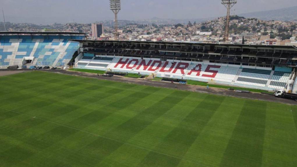 Así luce la nueva grama híbrida del Estadio Nacional