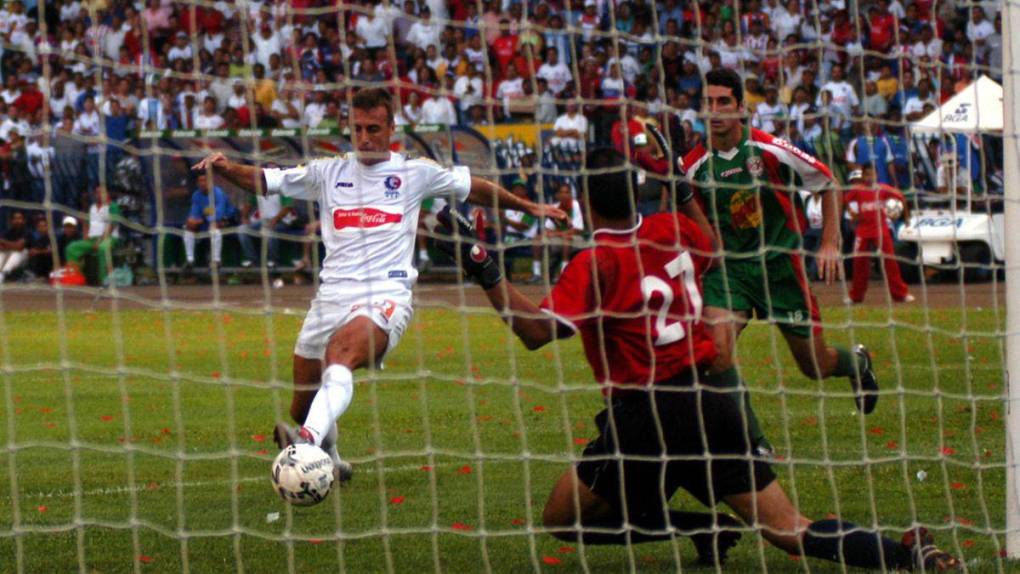 ¿Qué ha sido de Danilo Tosello desde su salida del Olimpia?