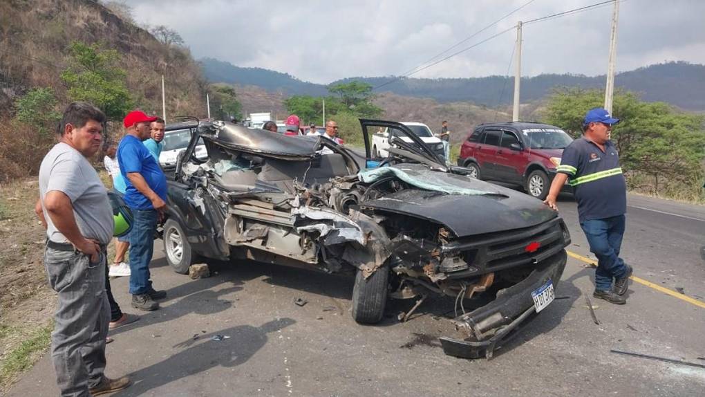 Fallido intento de rebasar provocó fatalidad en cuesta La India, carretera a Olancho