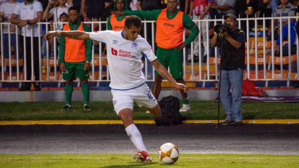 Jugó en Olimpia y sigue llevando al León en el corazón: la actualidad de Cristian Maidana