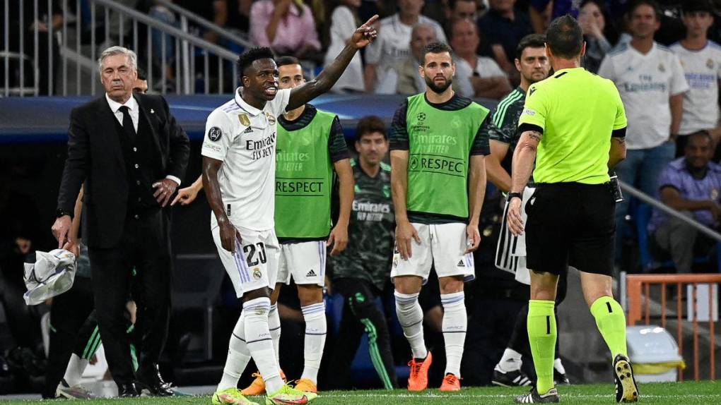 El enfado de Ancelotti, dos golazos y sonrisas al final: las imágenes del Real Madrid vs Manchester City