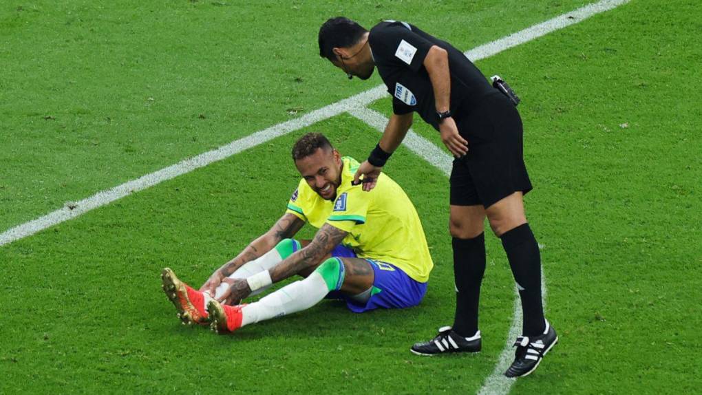 Richarlison héroe y alarma por Neymar: el triunfo de Brasil sobre Serbia en imágenes