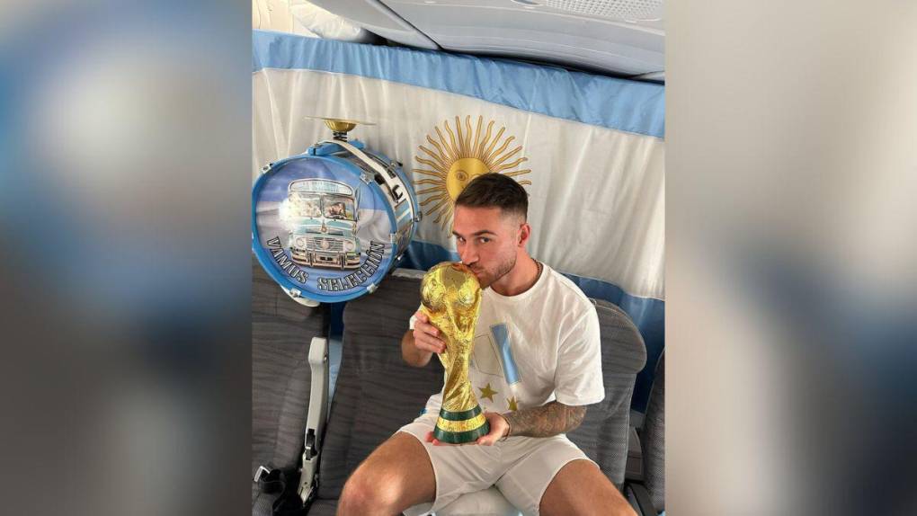 Entre eufóricas y emotivas celebraciones, Argentina viaja para festejar con su afición