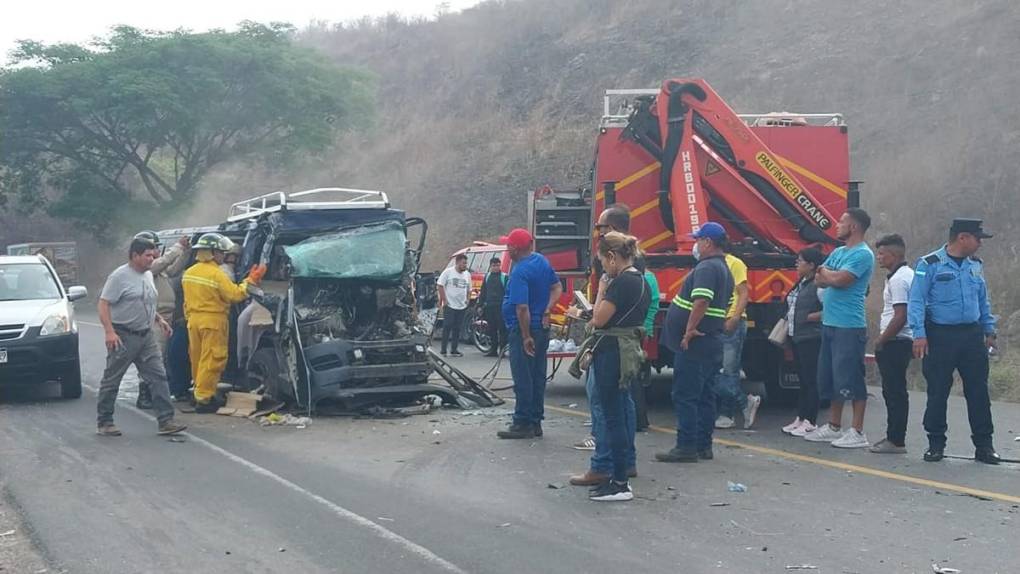 Fallido intento de rebasar provocó fatalidad en cuesta La India, carretera a Olancho