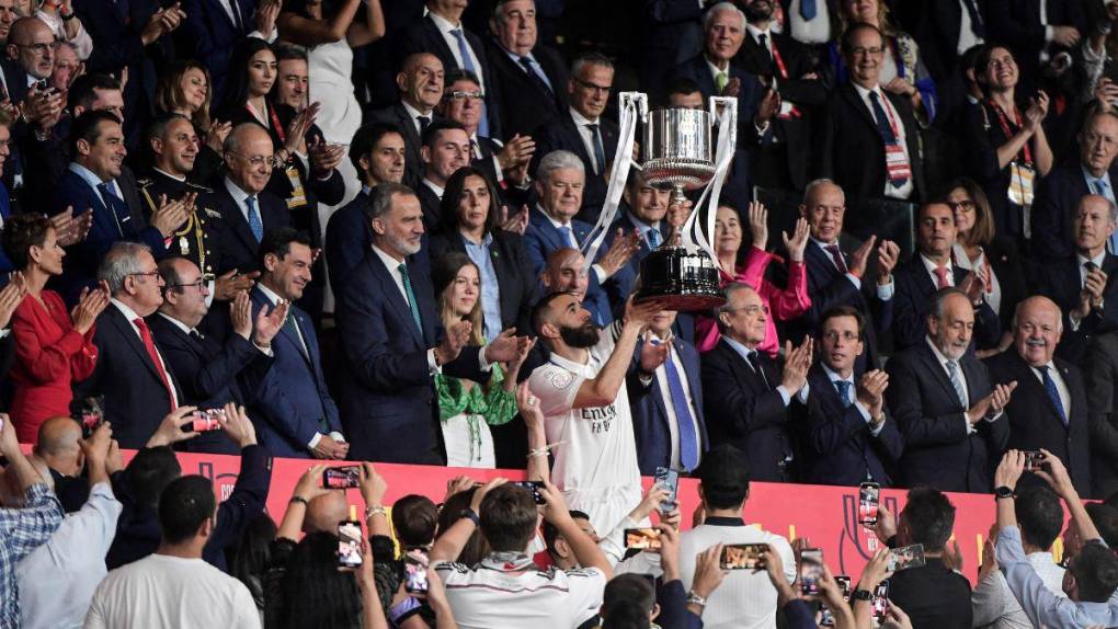 Nuevo título de Ancelotti, Rodrygo héroe y locura blanca: los festejos del Madrid tras conquistar la Copa