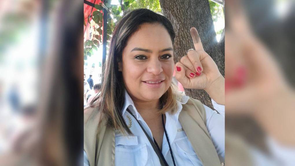 Exprecandidata a diputada y cercana a la familia Zelaya: así es Dulce Villanueva, exdirectora de la Dinaf