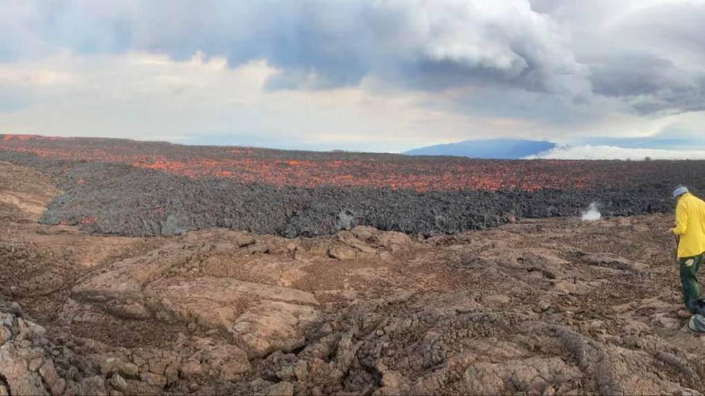 Mauna Loa: tras 40 años dormido despierta el volcán más grande del mundo