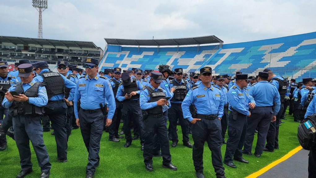 Blindado el estadio “Chelato” Uclés para la final entre el León y Potros