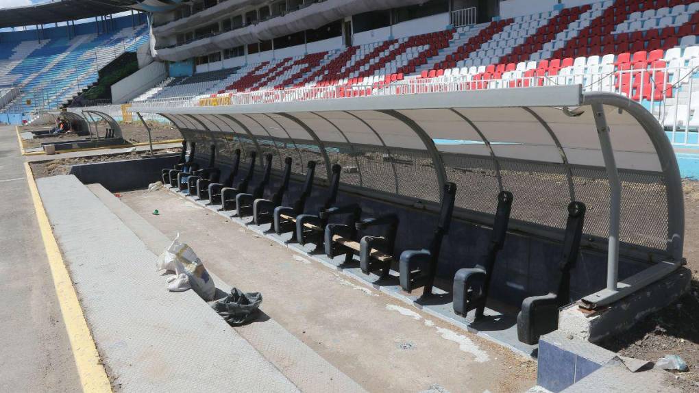 Cambio de grama, nuevas butacas y otras mejoras en el Estadio Nacional