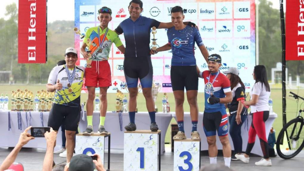 Ellos son los ganadores de la Vuelta Ciclística de El Heraldo 2022