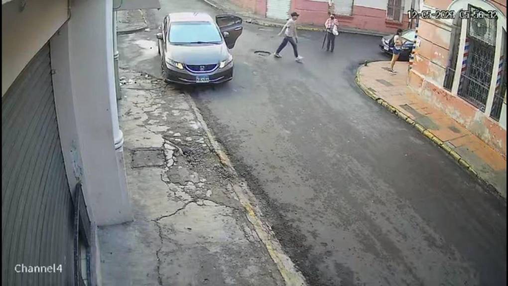 Un vehículo robado, video de asalto y tres muertos: lo que dejó acción policial contra banda robacarros