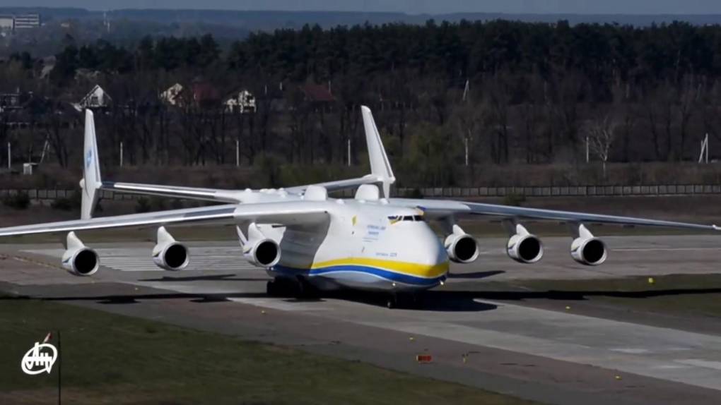 Antónov An-225, el avión más grande del mundo destruido por Rusia